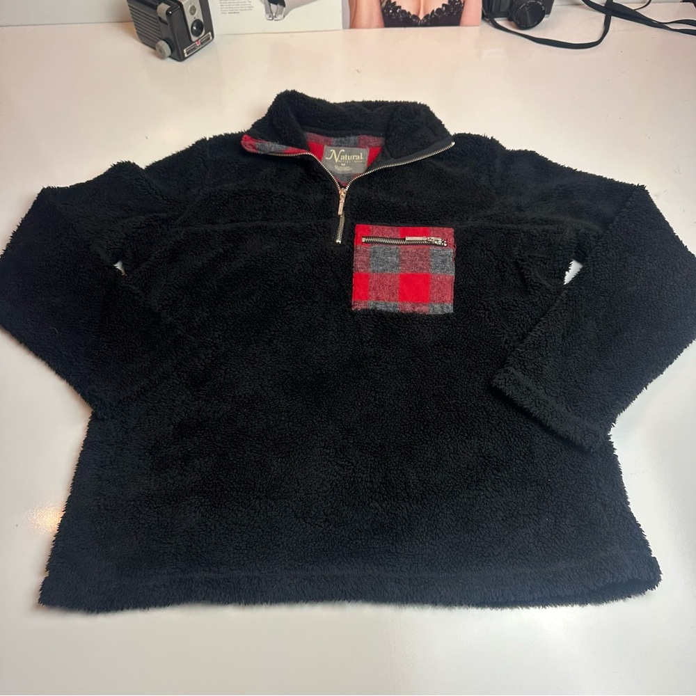 Natural Reflections Black Fleece Pullover | Cozy Layering · Lodgecore Casual